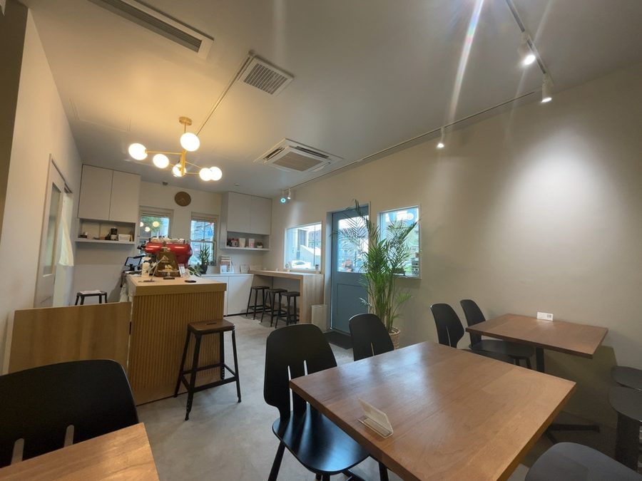 店内全景